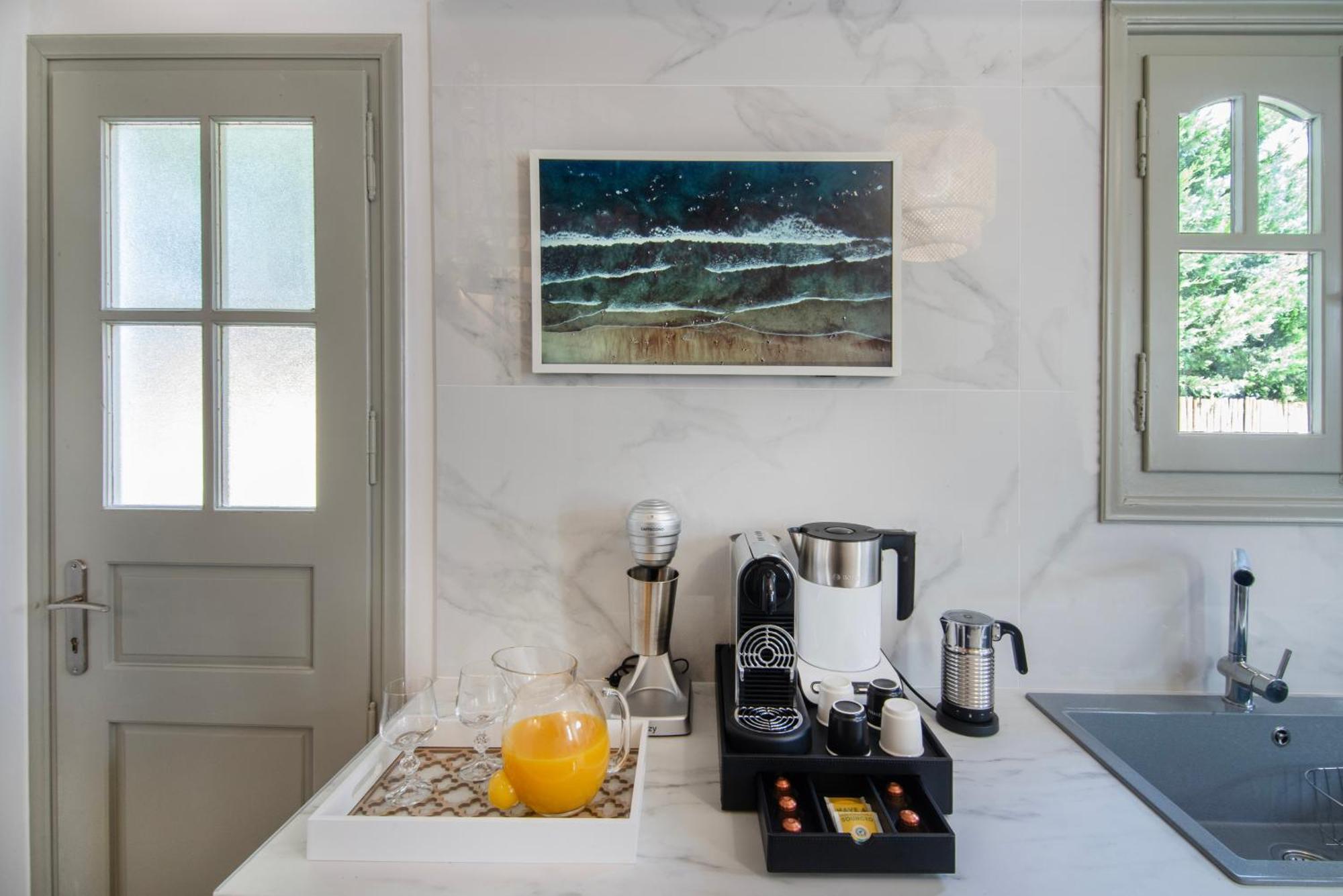 Olive Spa House Aegina Bagian luar foto